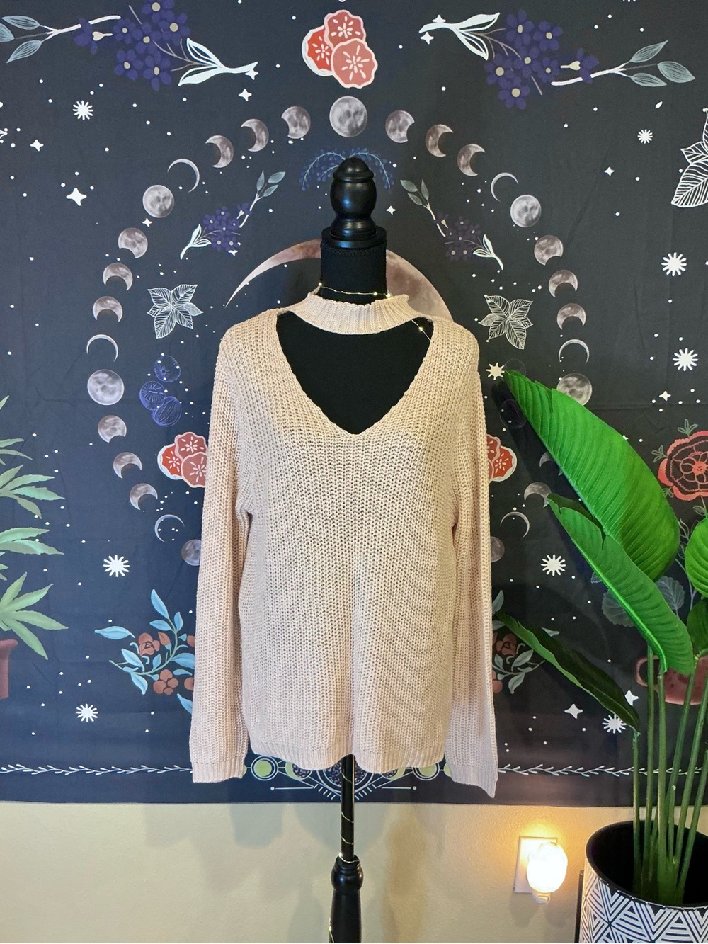 Cut-Out Light Pink Sweater Tunic 🩷